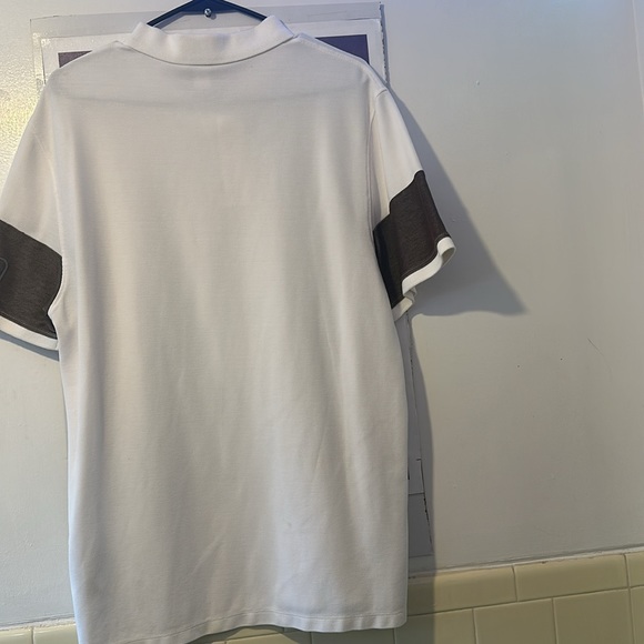 Calvin Klein 2 button ss polo shirt. Size large. 60%cotton & 40% polyester - Picture 4 of 4